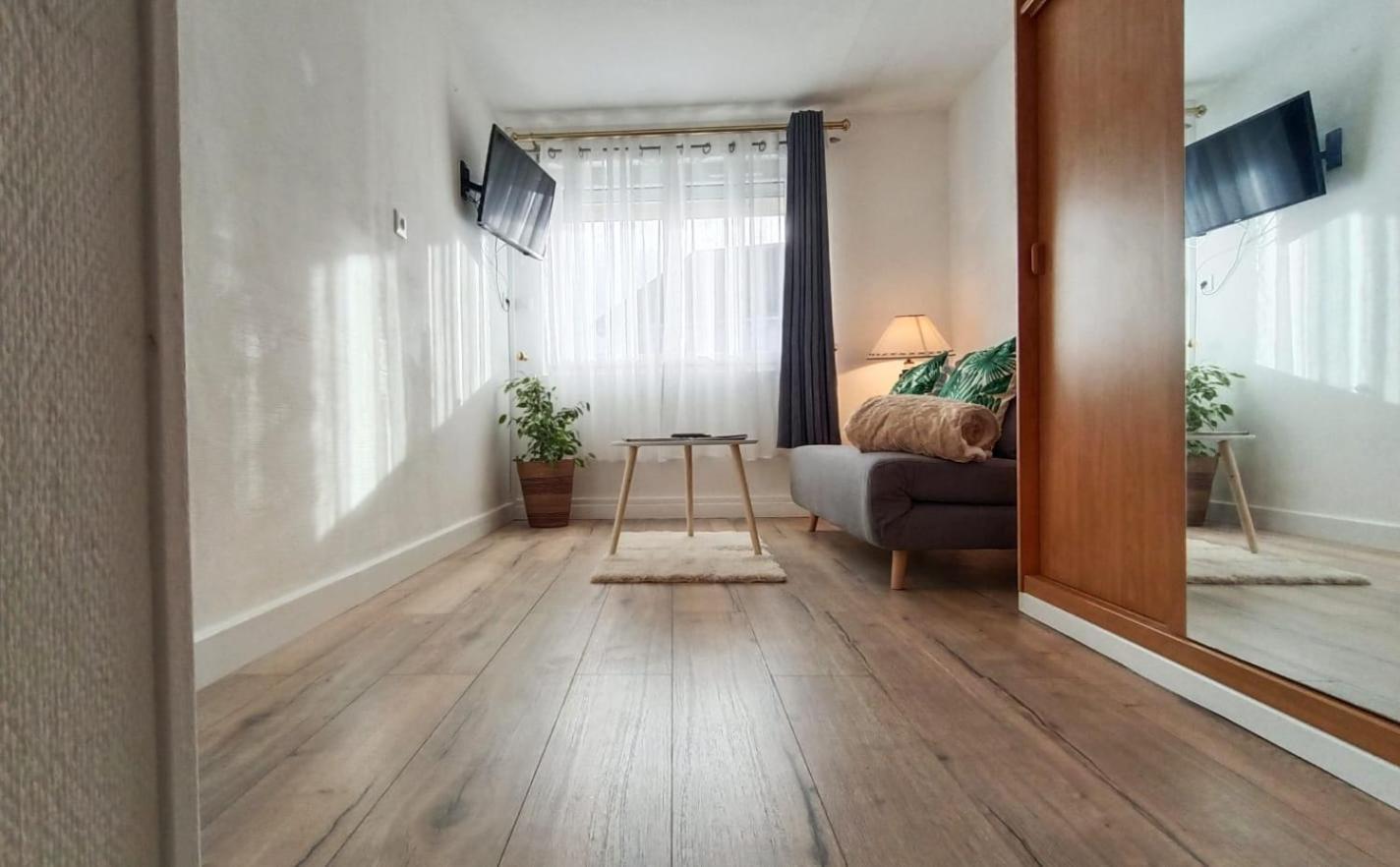 Apartament Le Ponthieu De Bayeux Zewnętrze zdjęcie